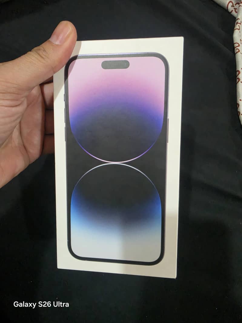 iPhone 14 pro max 3