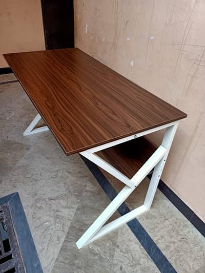 Office Tables | Computer tables | Executive Tables | Workstations