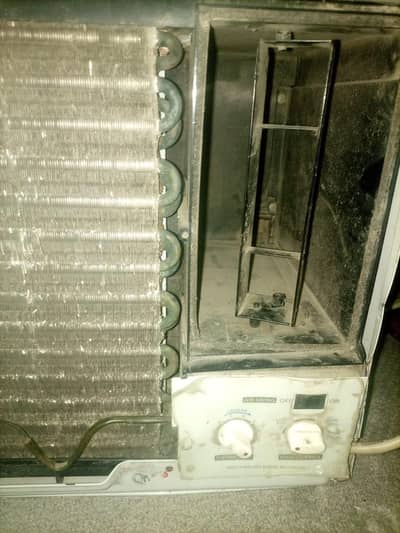 window AC