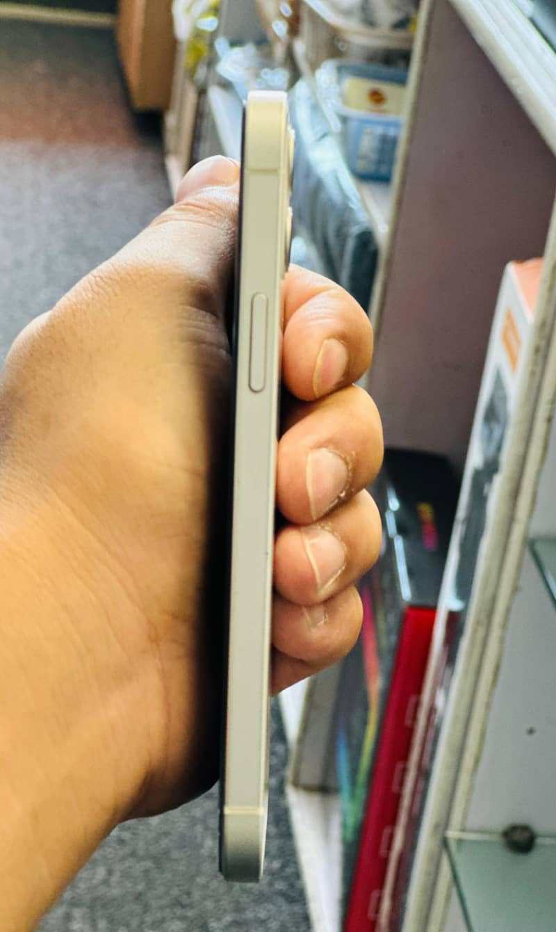 Iphone 12 3