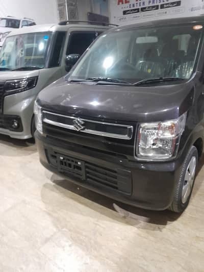 Suzuki WagonR and Nissan Dayz