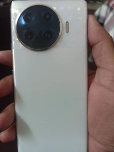 Tecno Spark 20 Pro Plus
