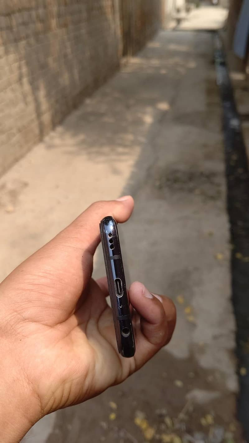 G8x Thinq 5