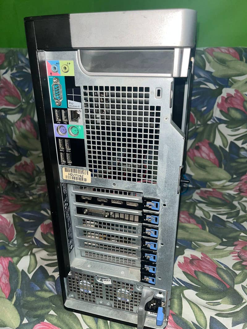 Dell Precision T5810 3