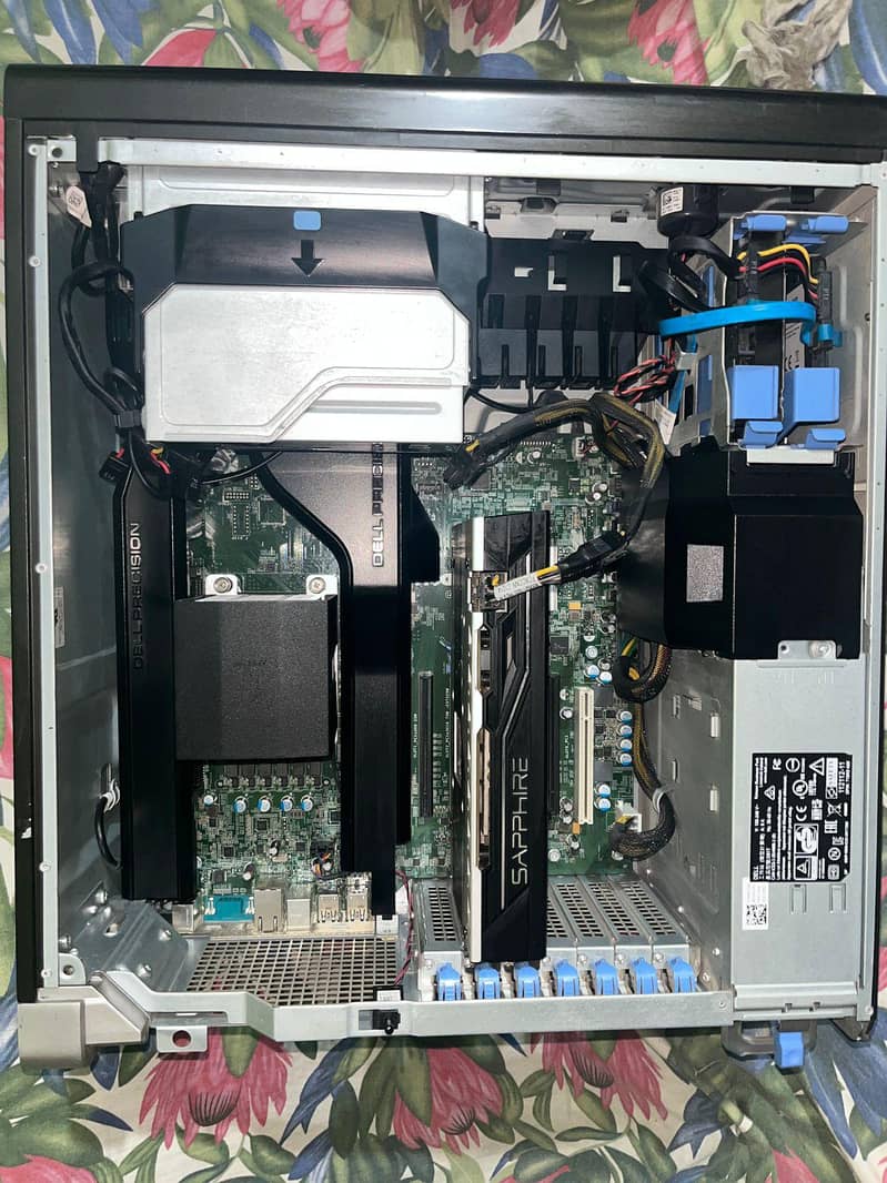 Dell Precision T5810 4