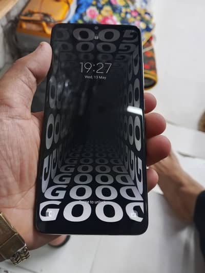 Samsung A32 6 . . 128 gb
