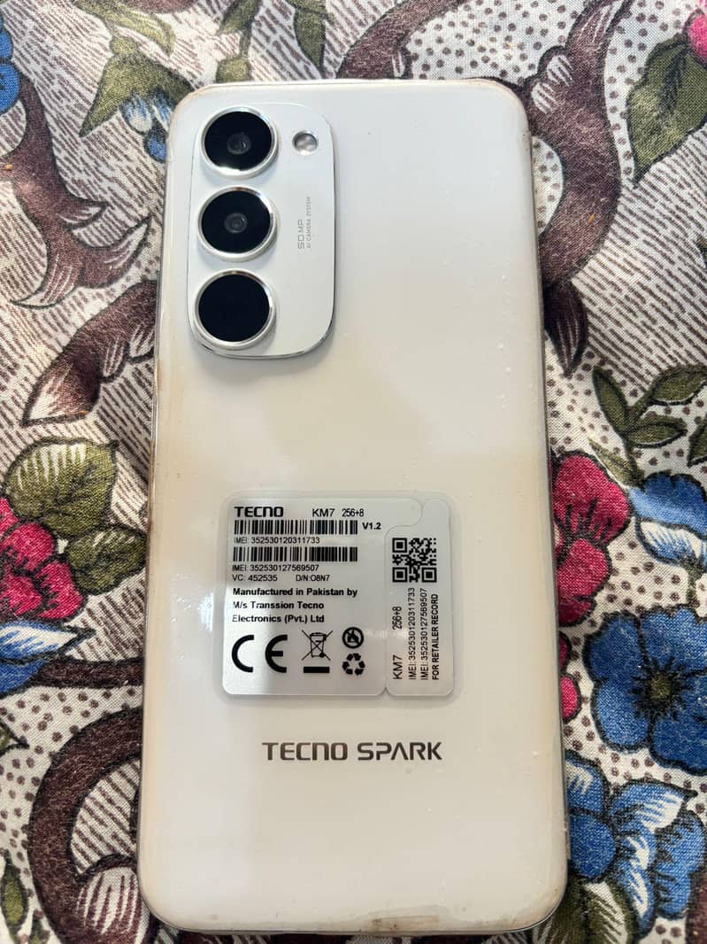 Tecno 40 pro plus 0