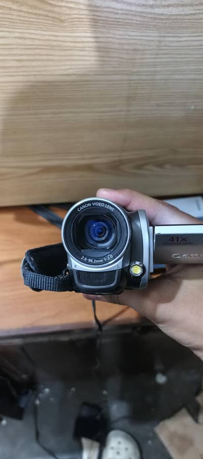 camcorder legria fs200