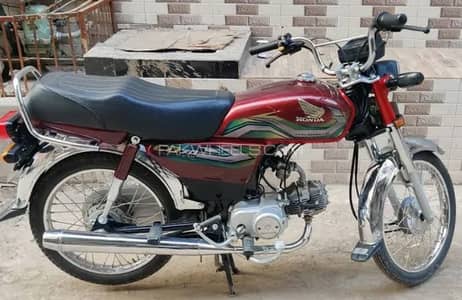 HONDA CD 70
