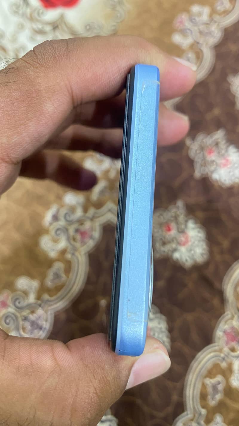 Oppo A60 5