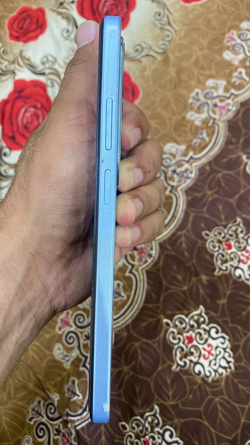 Oppo A60 6