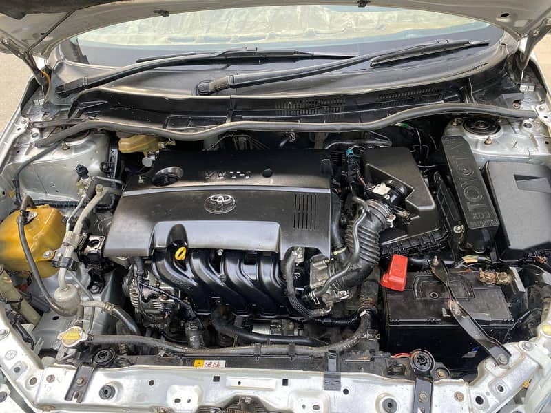 Corolla Axio 8
