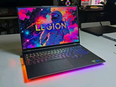 LENOVO LEGION 7 GAMING LAPTOP