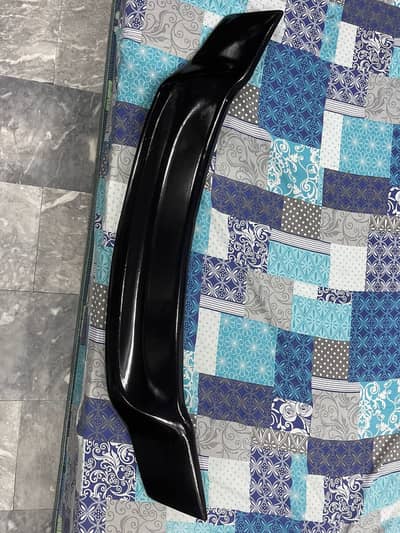 TOYOTA COROLLA GLI/XLI BACK TRUCK SPOILER