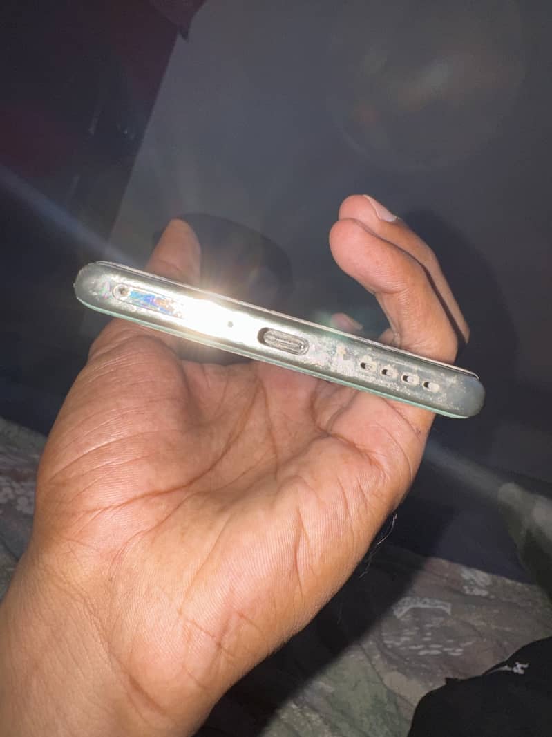Infinix Note 40 Pro 3