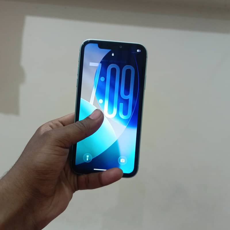 iPhone 11 1