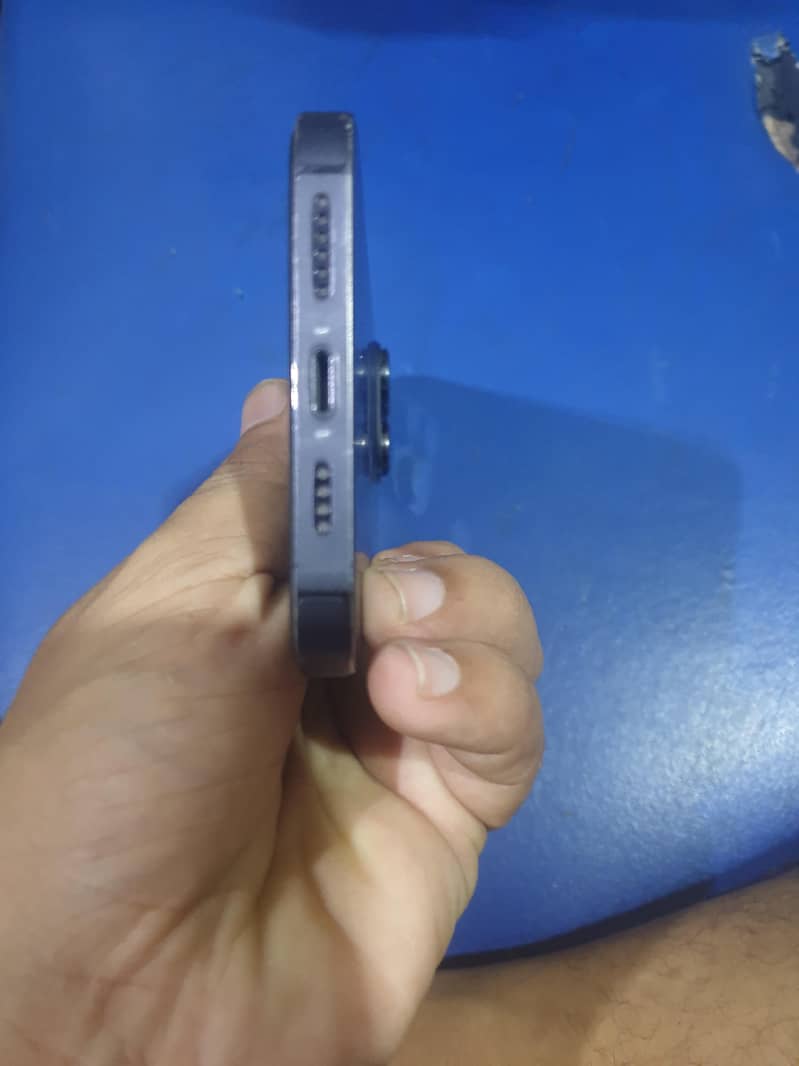 iPhone 14 Pro Max 1