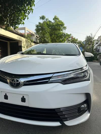 TOYOTA COROLLA ALTIS GRANDE CVT-i 1.8