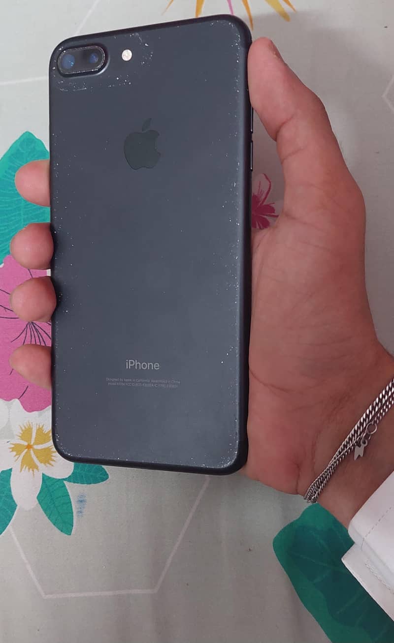 iPhone 7 plus 1