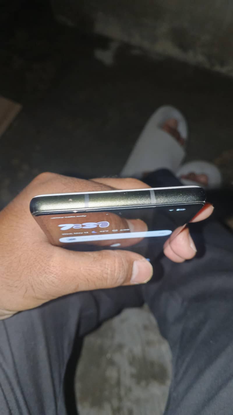 Google pixel 6 A 4