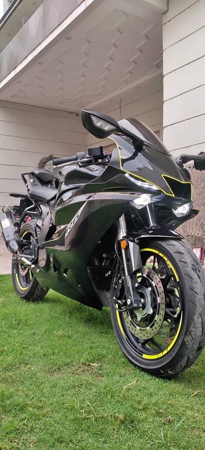 R6 Best Bike