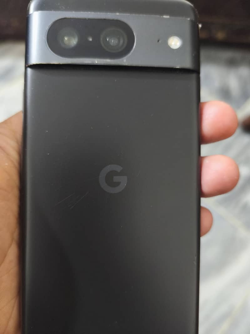 Google pixel 8 1