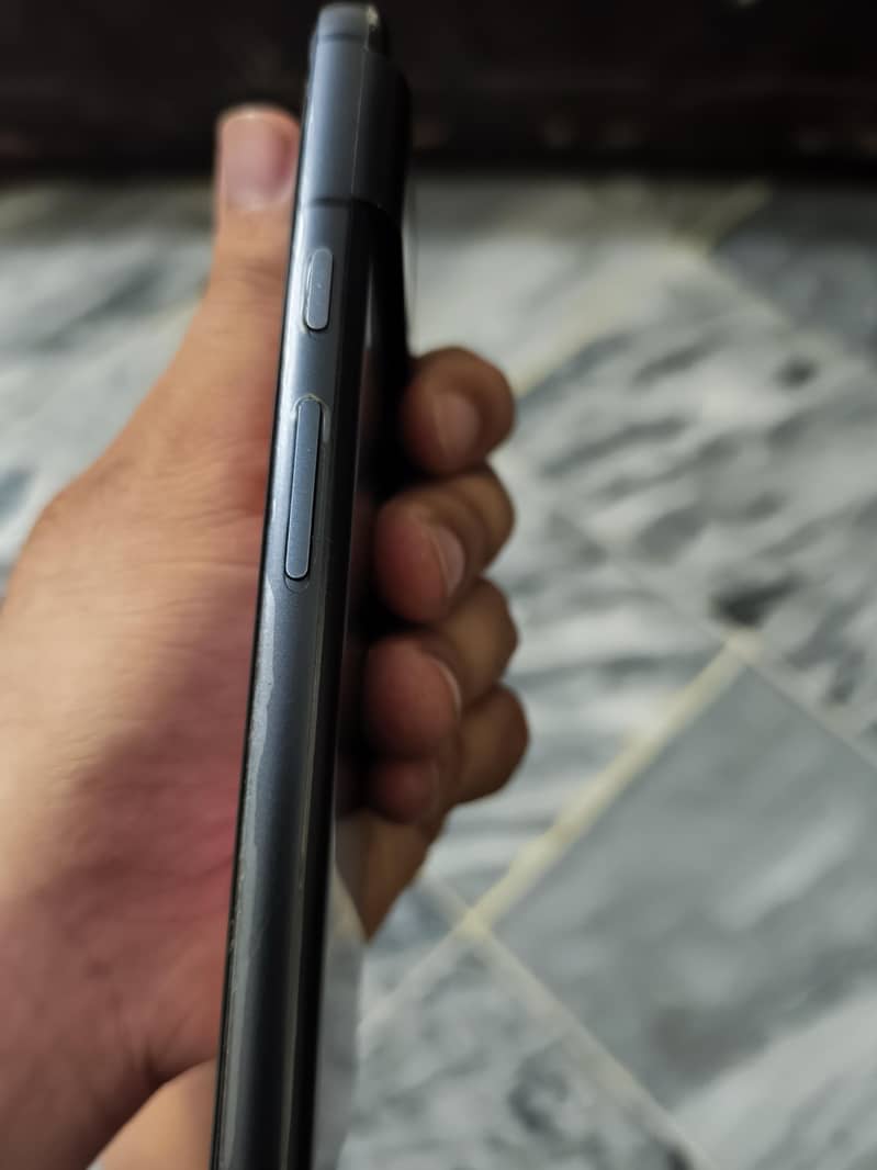 Google pixel 8 3