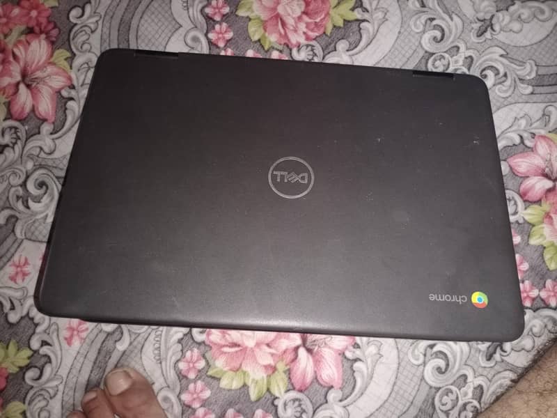 Chromebook 0