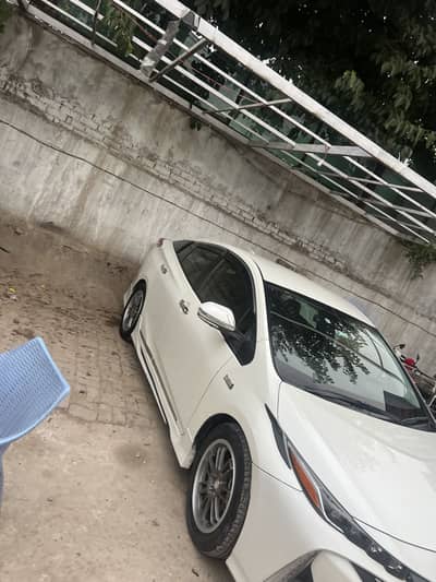 Prius phev 2019