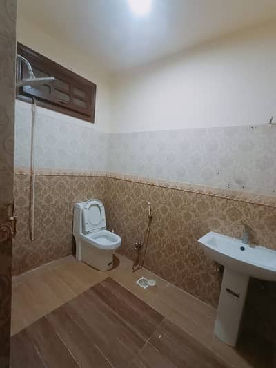 Well Maintained portions available for rent in North Nazimabad block H near hydri market