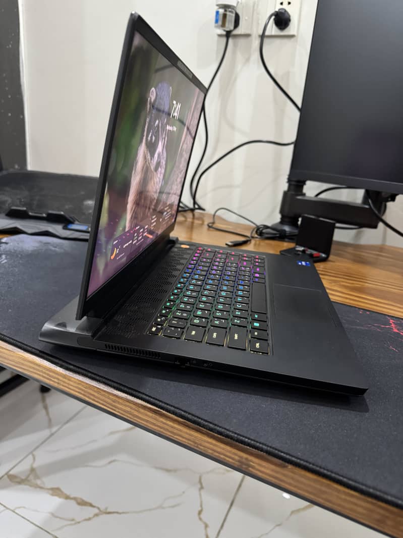Dell Alienware 15 7