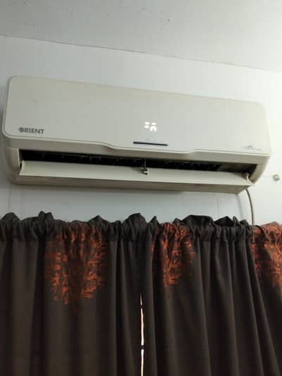 orient split Air conditioner 1 Ton sada. not inverter