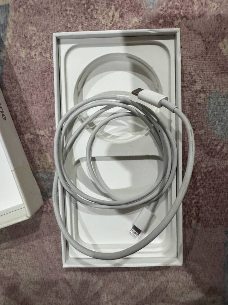 Iphone 13 2