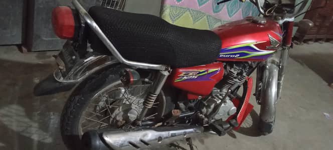 O3OO7896O65 TOTAL GENUINE HONDA CG 125-  16/17