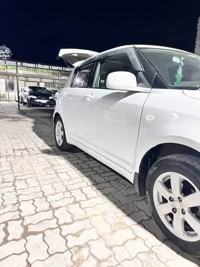 Suzuki swift DLX