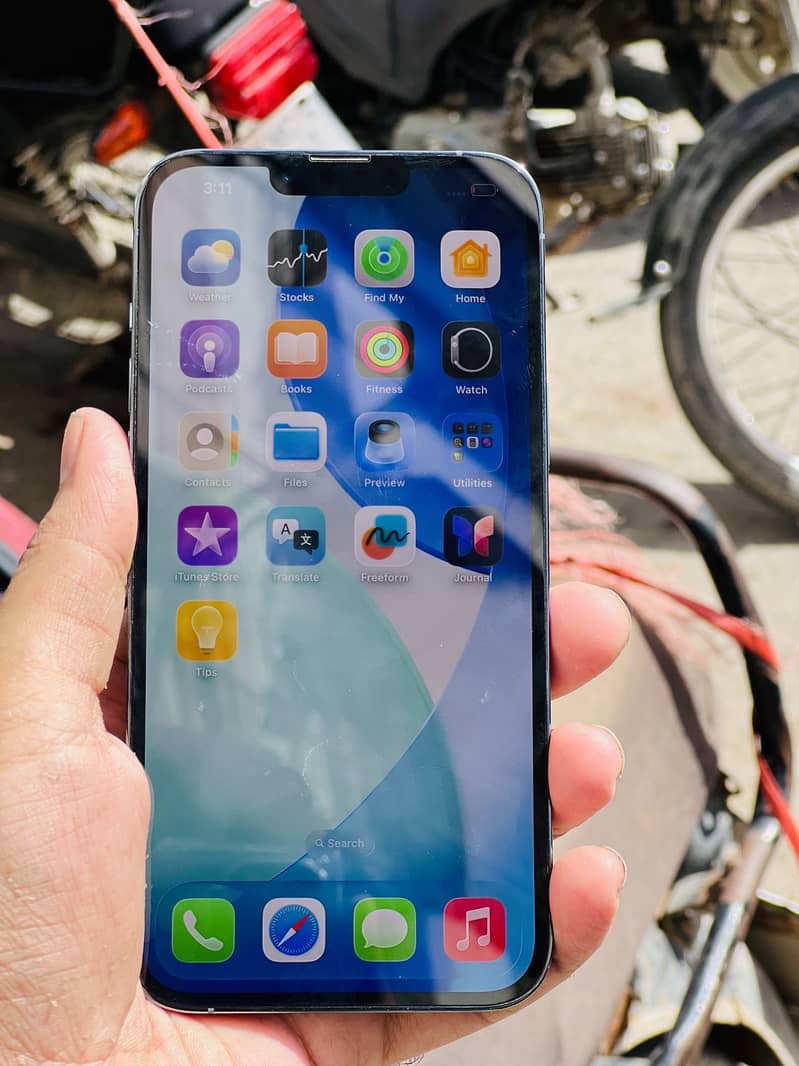 IPHONE 13 pro 1