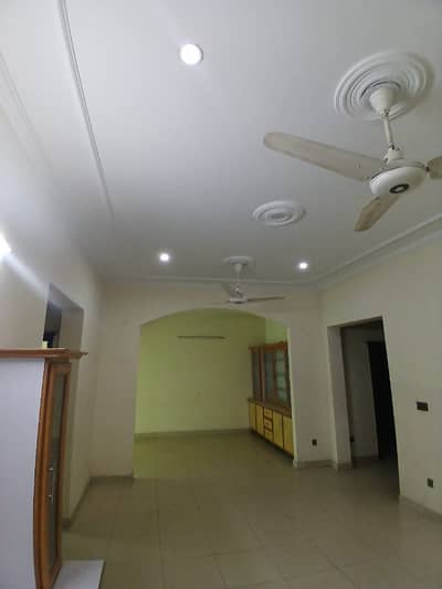 10 Marla Upper Portion For Rent With All Utility Connection's