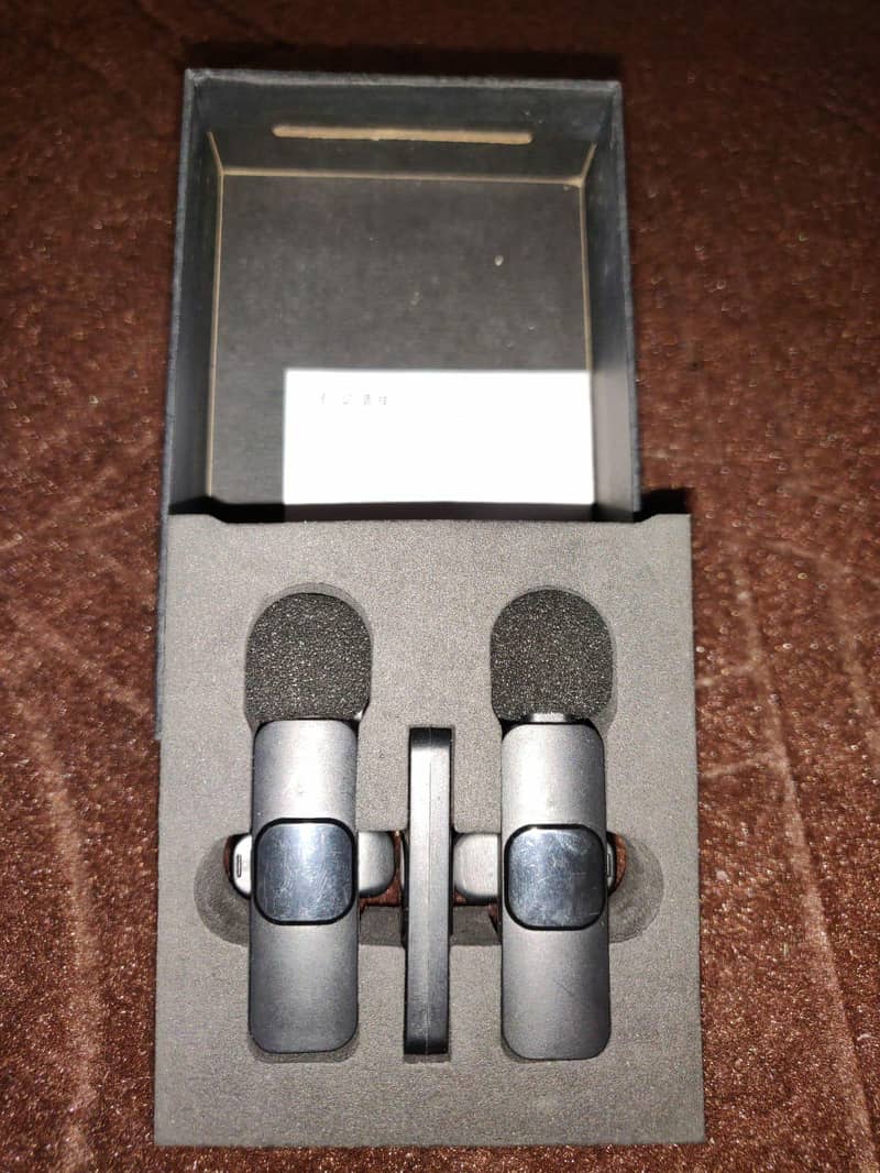 Wireless Microphone 5
