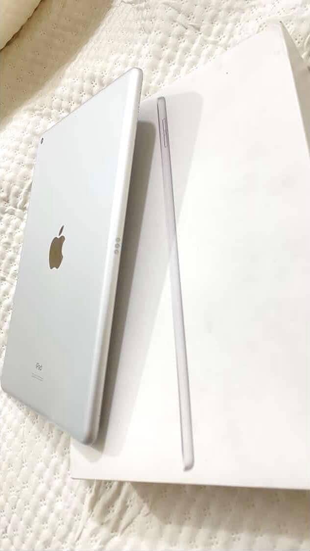 Apple Ipad - 9th generation 3