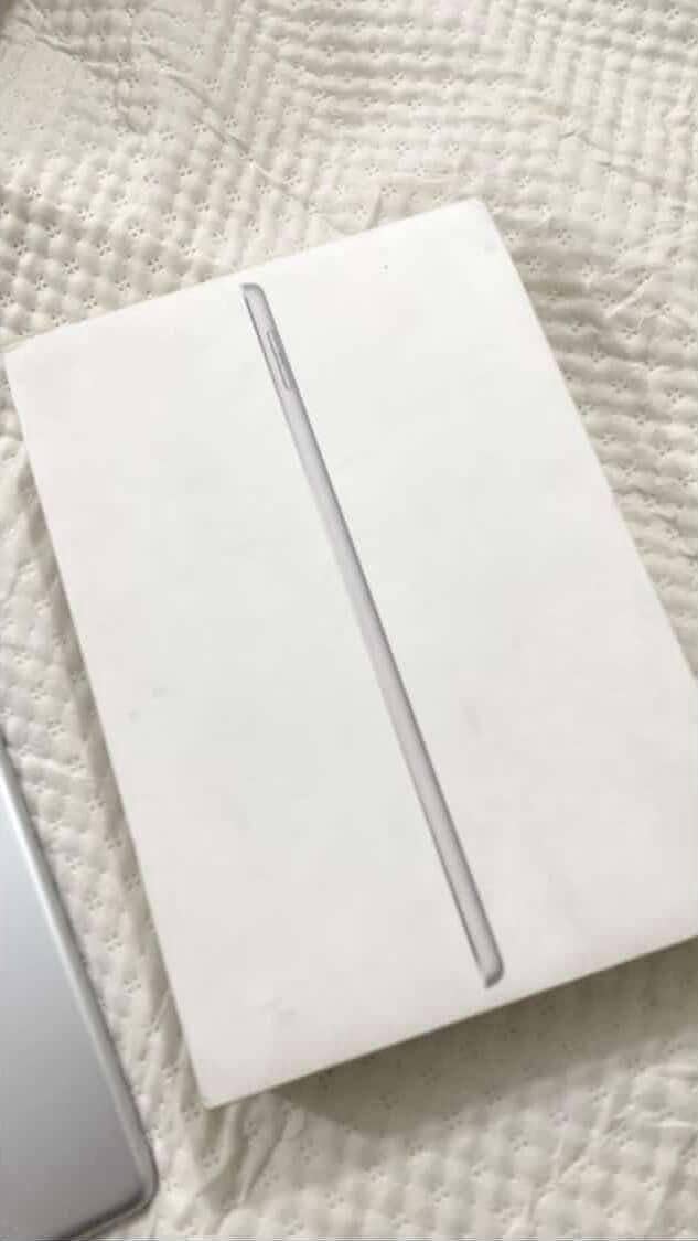 Apple Ipad - 9th generation 4