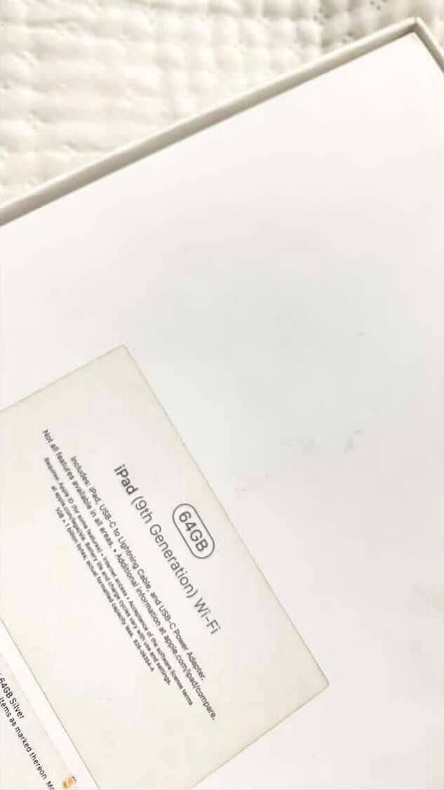 Apple Ipad - 9th generation 7
