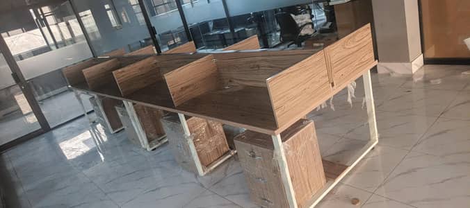 office work station 4 persons kay liye contact no. 03066020735