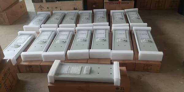 Solar led street light all in one ip65 avble in stock