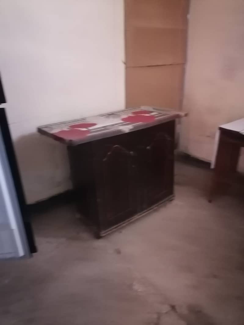 Double Bed with 2 Side Tables, Dressing Table 2