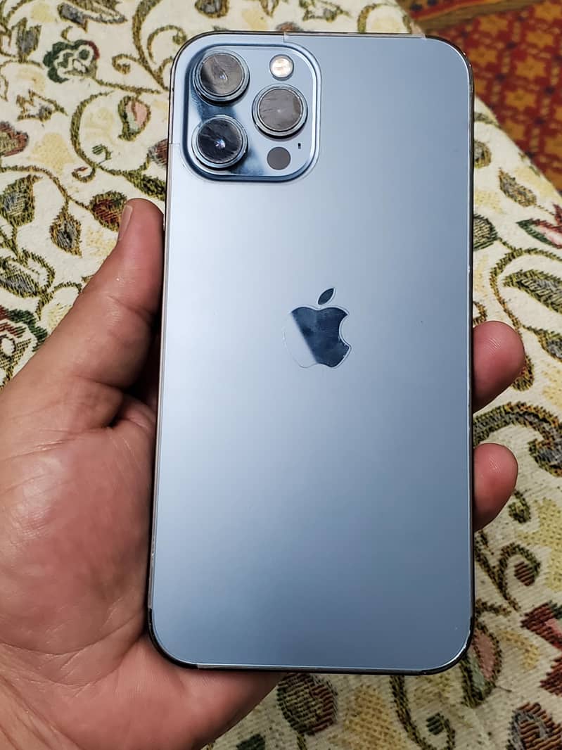 IPhone 12 Pro Max 1