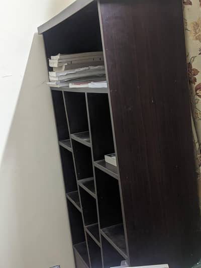 floor shelf
