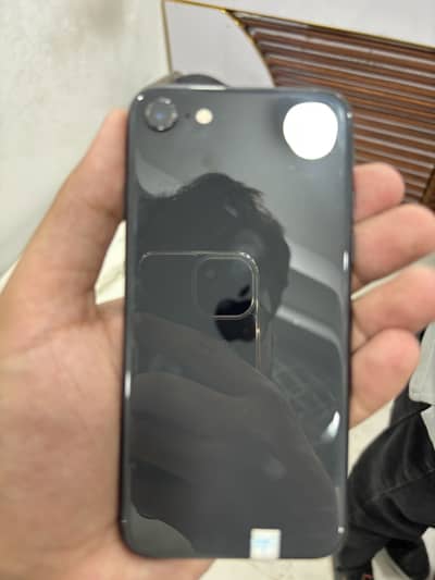 Apple iPhone SE (3rd generation) 64GB  / 95% Battery Health
