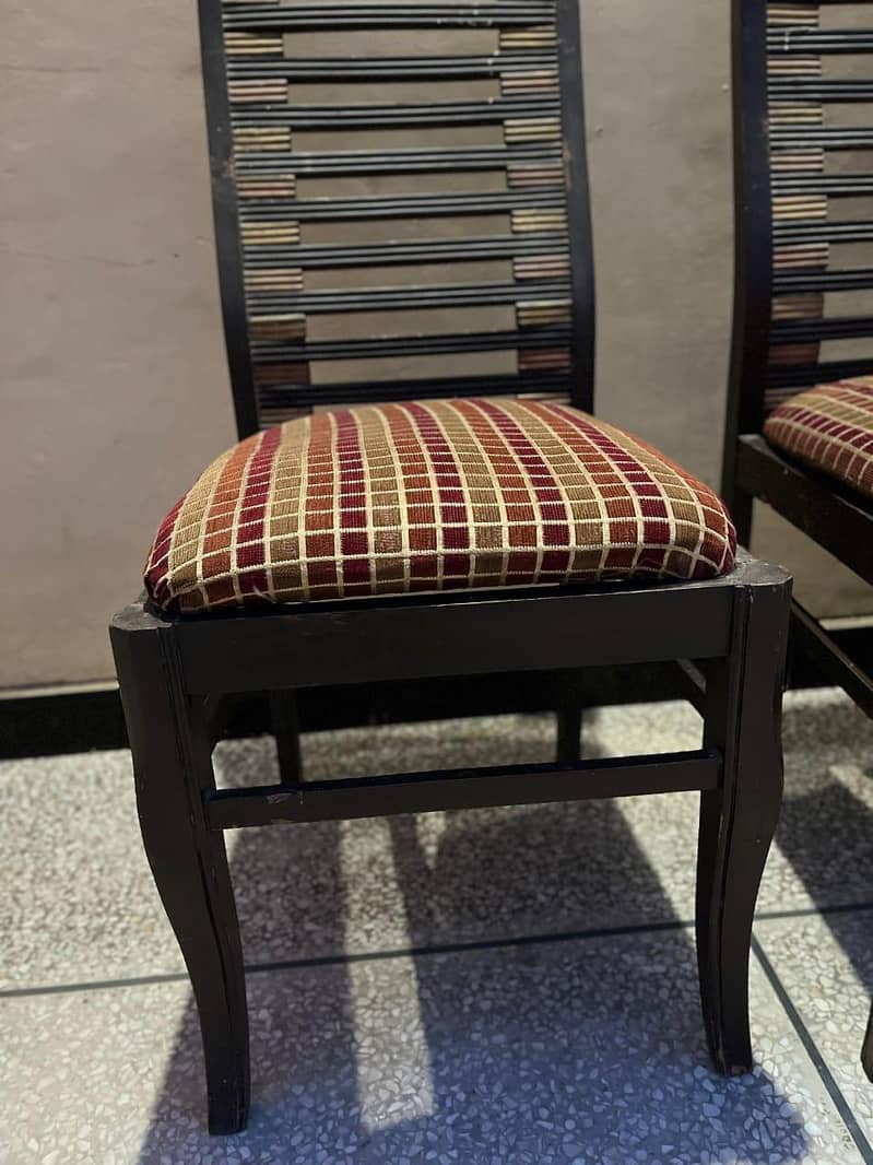 6 seater dining table 5