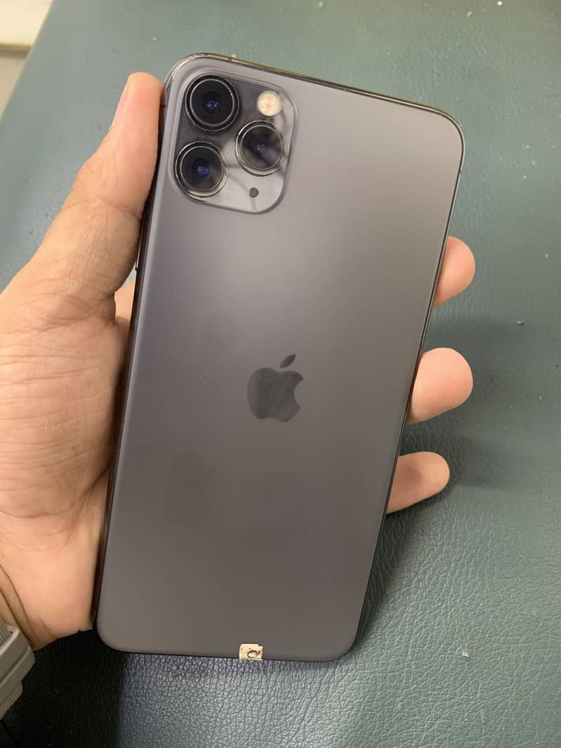 iPhone 11 Pro Max 0