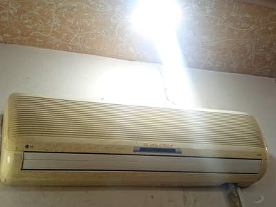 AC 1.5 tone